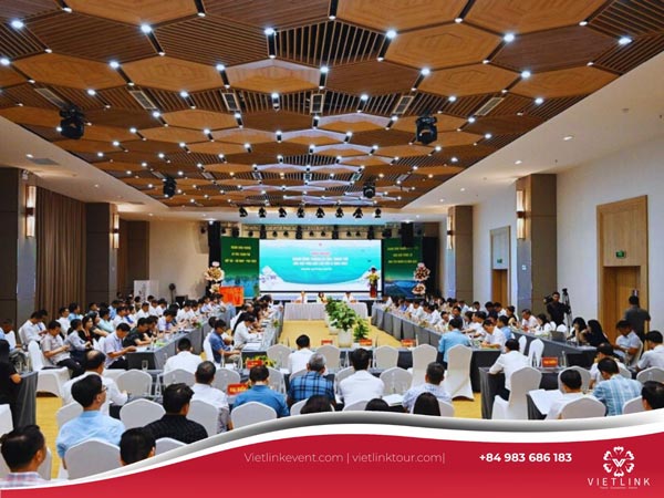 4 kinh nghiệm tổ chức hội nghị khách hàng tại khách sạn hiệu quả
