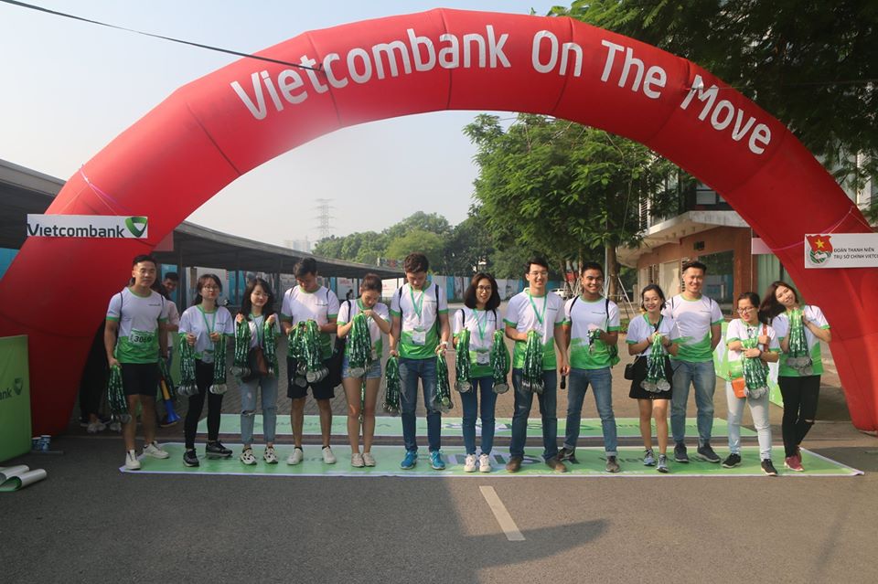 Tổ chức giải chạy VIETCOMBANK